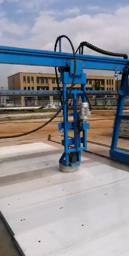 鋁模板自動清洗系統